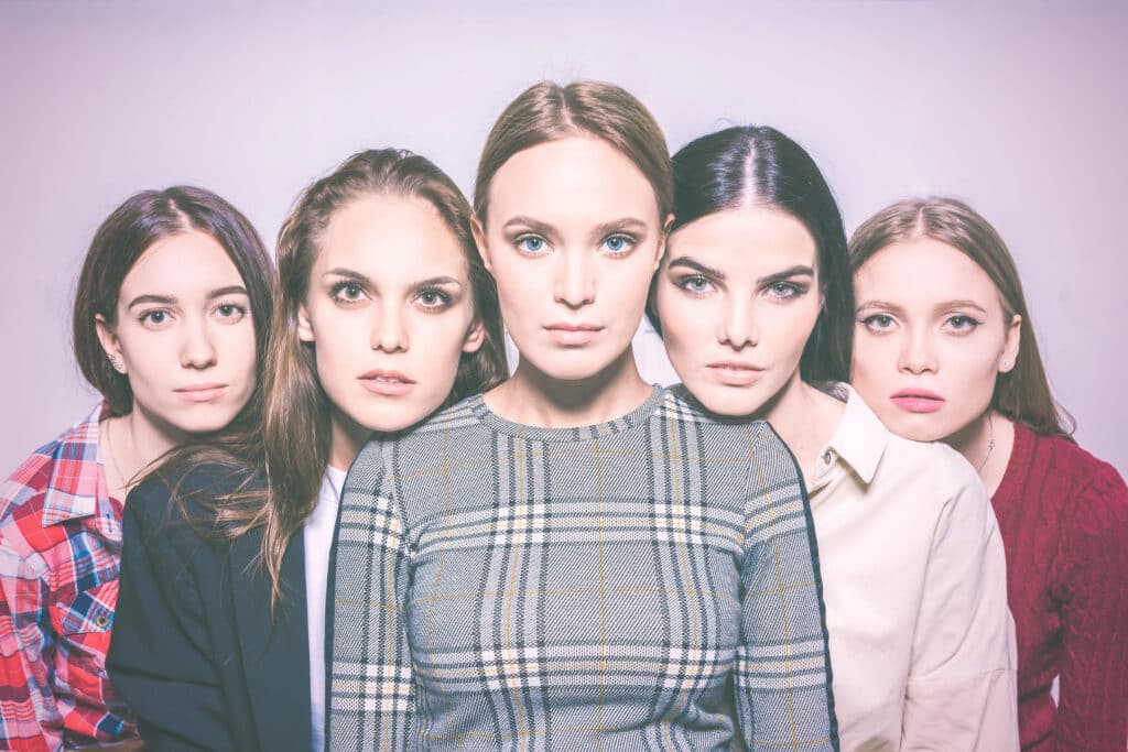 five young women showing different face shapes
